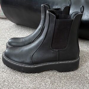 Black Chelsea Boots